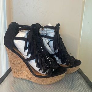 Not rated fringe wedges